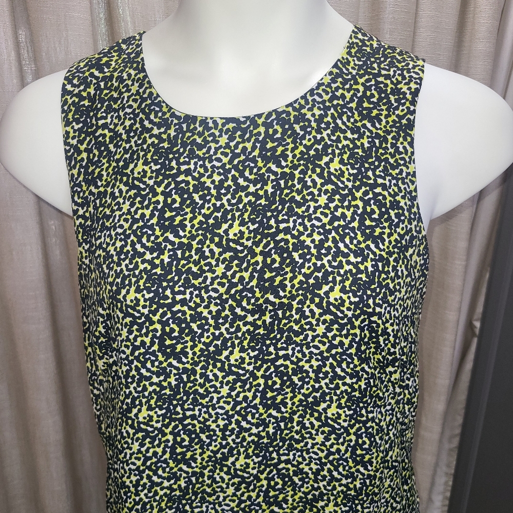 Loft Dress - Picture 2 of 6